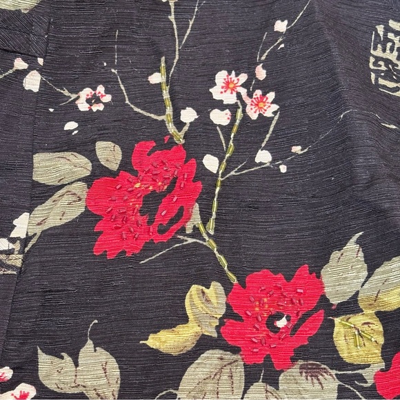 Silkland Asian Print Textured Silk Floral Blouse Jacket Beaded Black Red XL - Picture 10 of 12